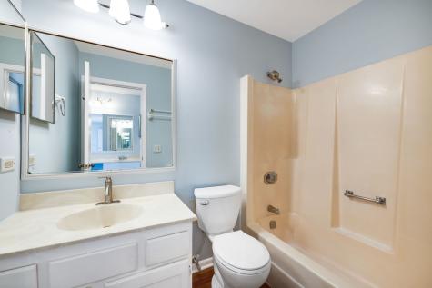 1008 Churchill Drive Naperville IL 60563