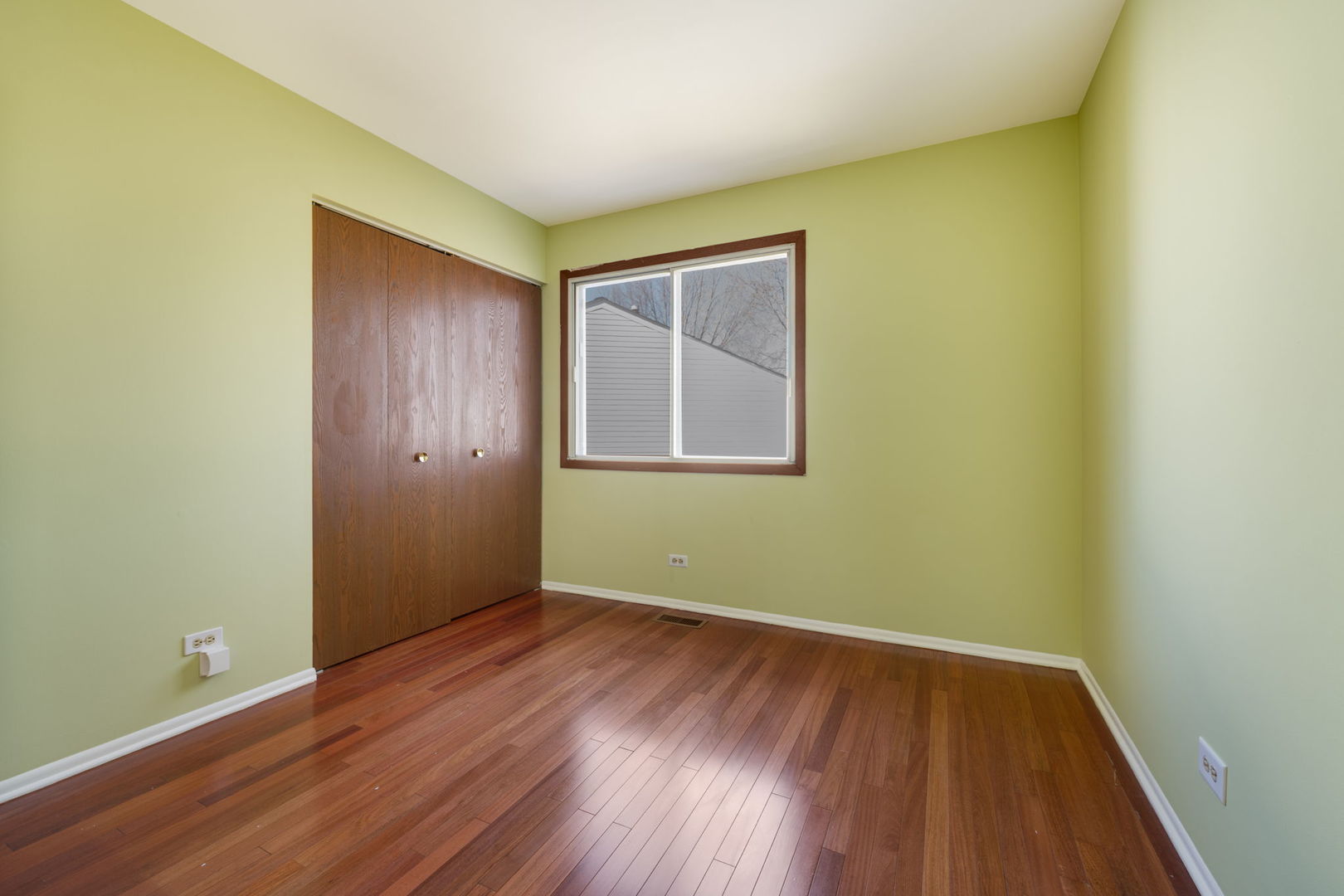 1008 Churchill Drive Naperville IL 60563