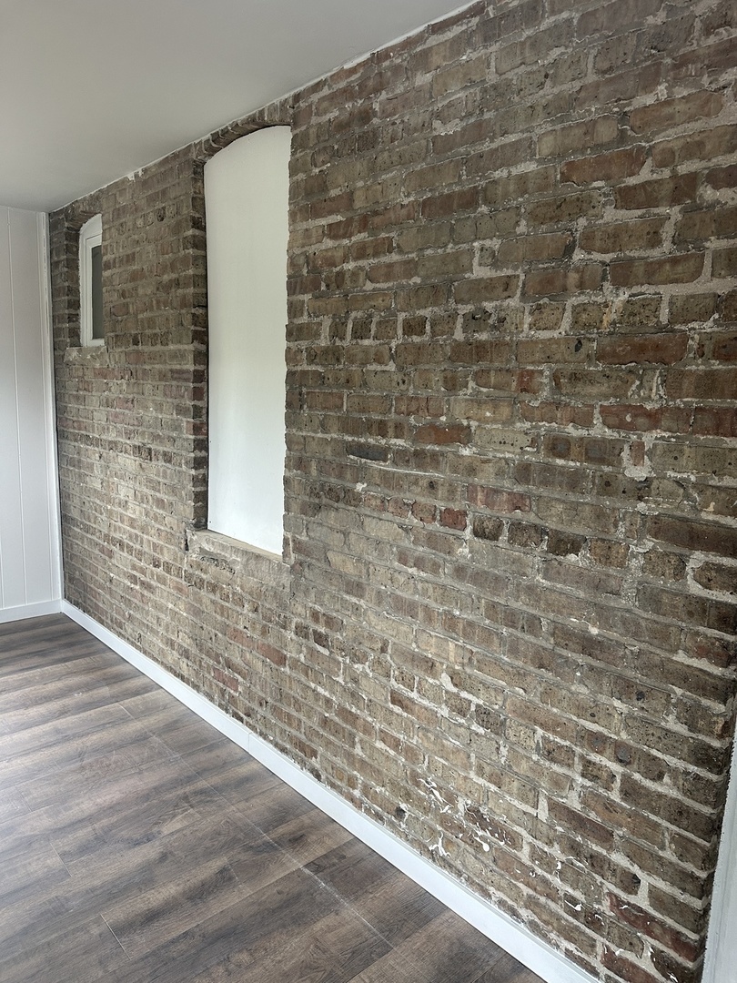 8634 South Carpenter Street Chicago IL 60620