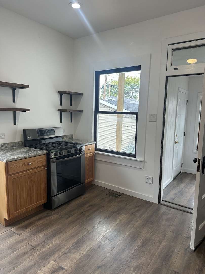 8634 South Carpenter Street Chicago IL 60620