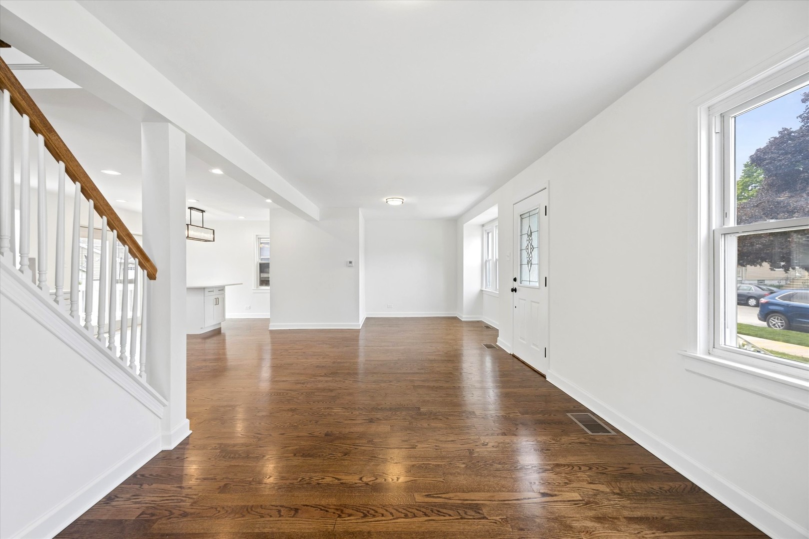 10527 South Albany Avenue Chicago IL 60655