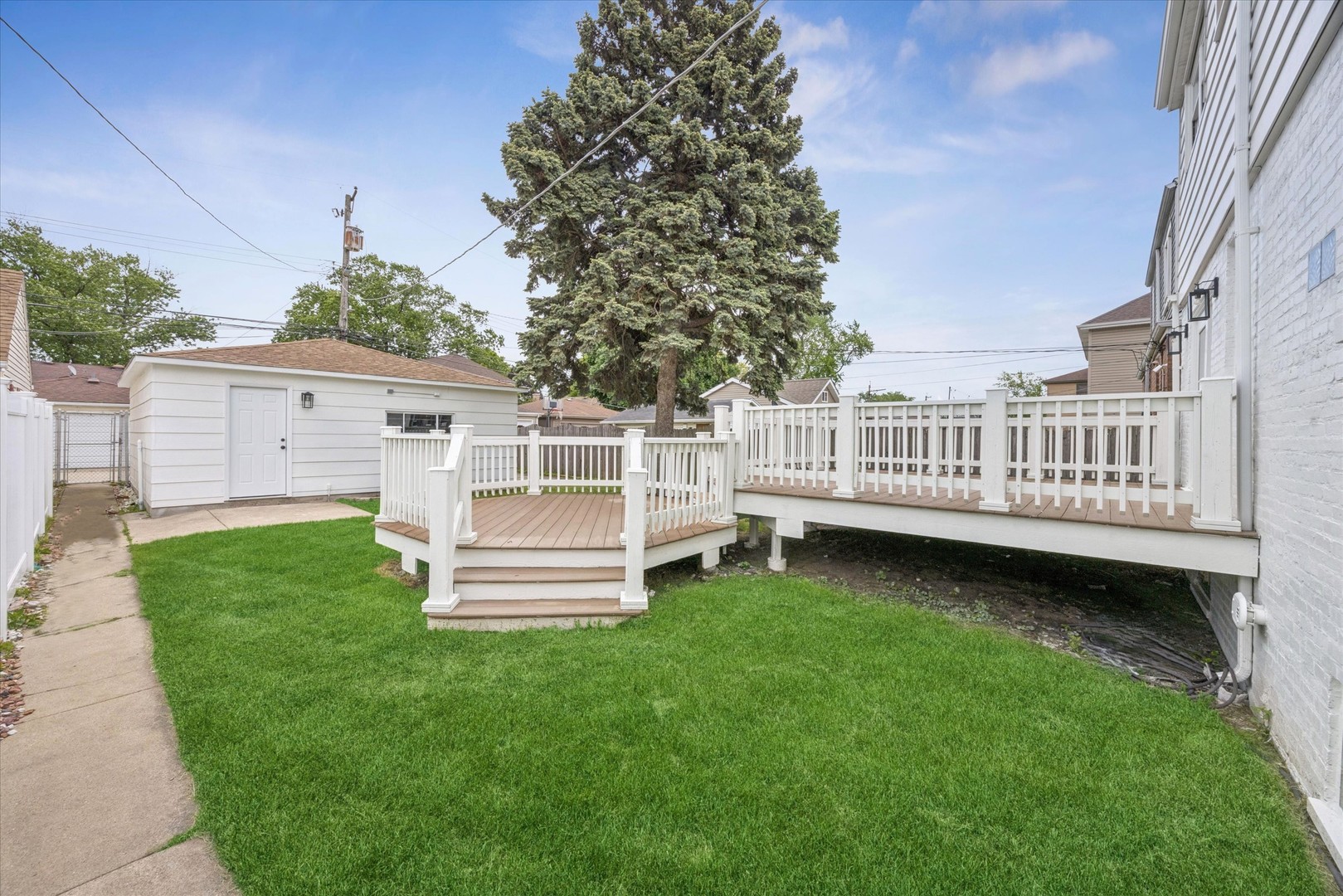 10527 South Albany Avenue Chicago IL 60655
