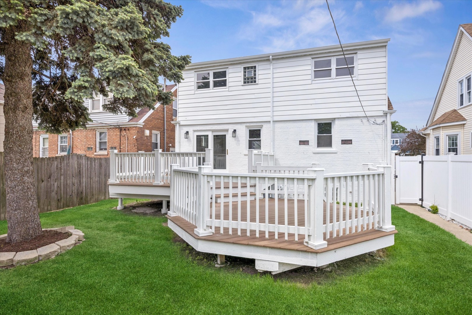 10527 South Albany Avenue Chicago IL 60655
