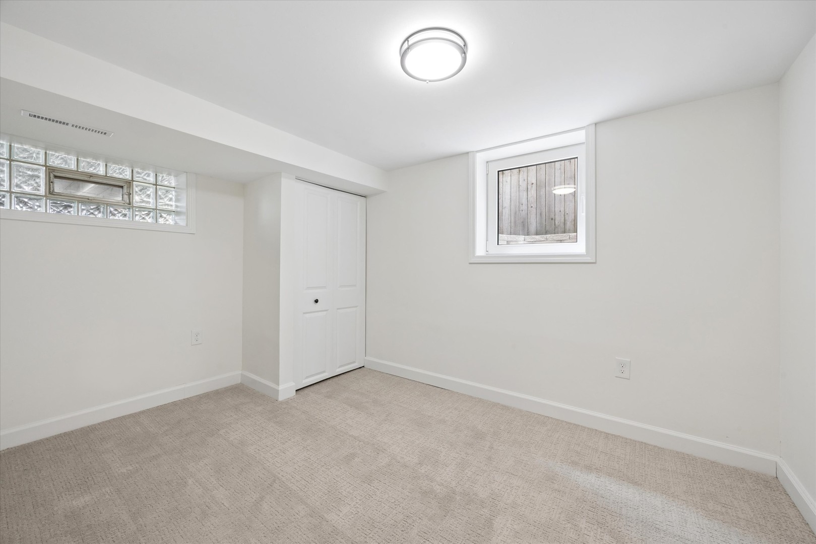 10527 South Albany Avenue Chicago IL 60655