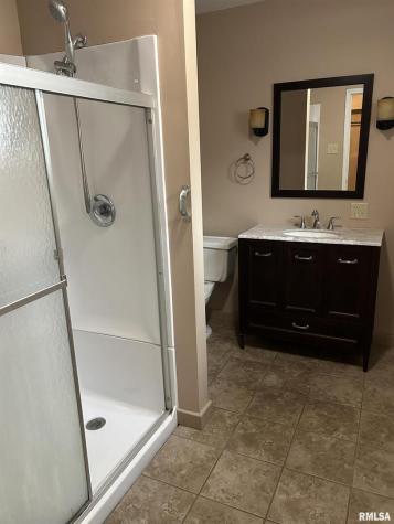 422 West 5th Street Benton IL 62812