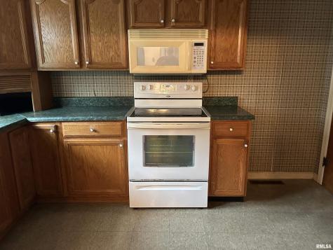 422 West 5th Street Benton IL 62812