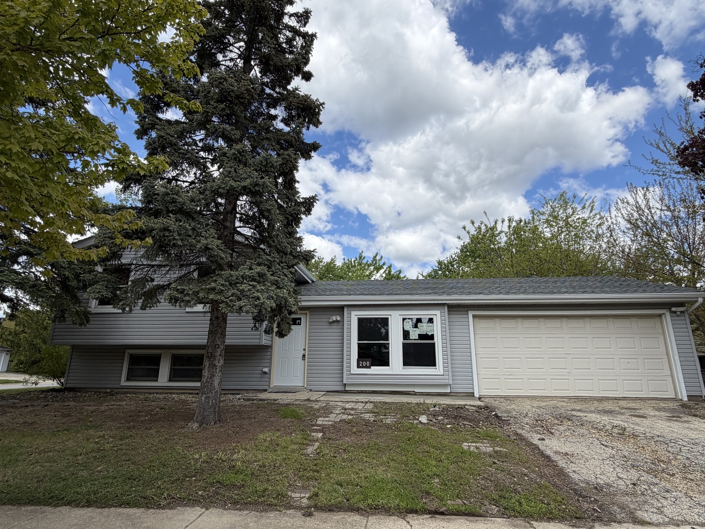 200 Lee Lane Bolingbrook IL 60440