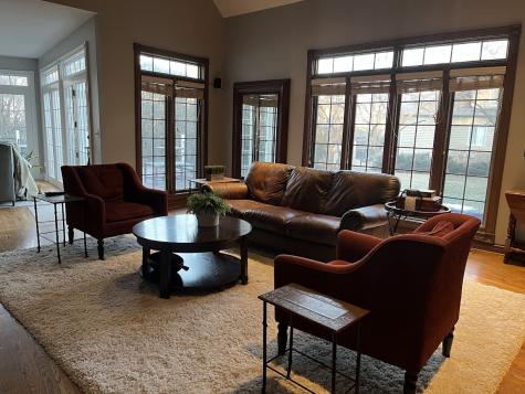210 Persimmon Drive St. Charles IL 60174