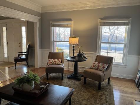 210 Persimmon Drive St. Charles IL 60174