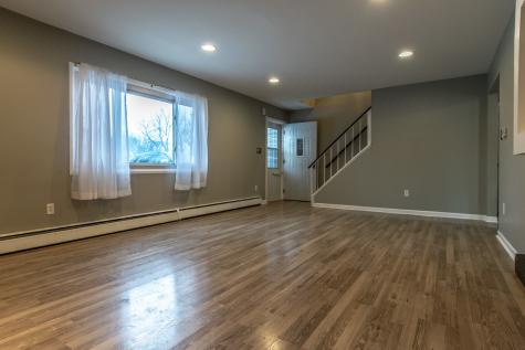 201 Oakwood Drive Shorewood IL 60404