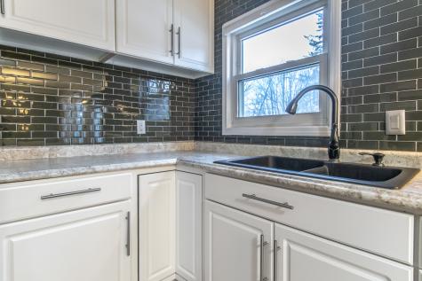 201 Oakwood Drive Shorewood IL 60404