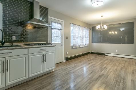 201 Oakwood Drive Shorewood IL 60404