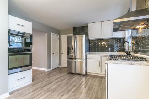 201 Oakwood Drive Shorewood IL 60404