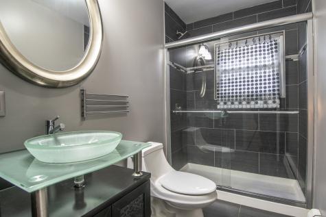 201 Oakwood Drive Shorewood IL 60404