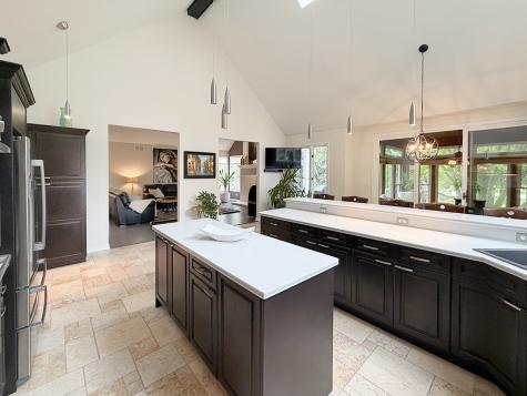 211 Ridge Lane Lake In The Hills IL 60156