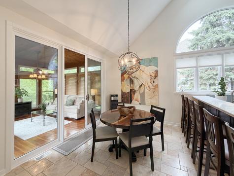211 Ridge Lane Lake In The Hills IL 60156