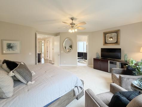 211 Ridge Lane Lake In The Hills IL 60156