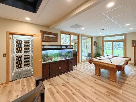211 Ridge Lane Lake In The Hills IL 60156
