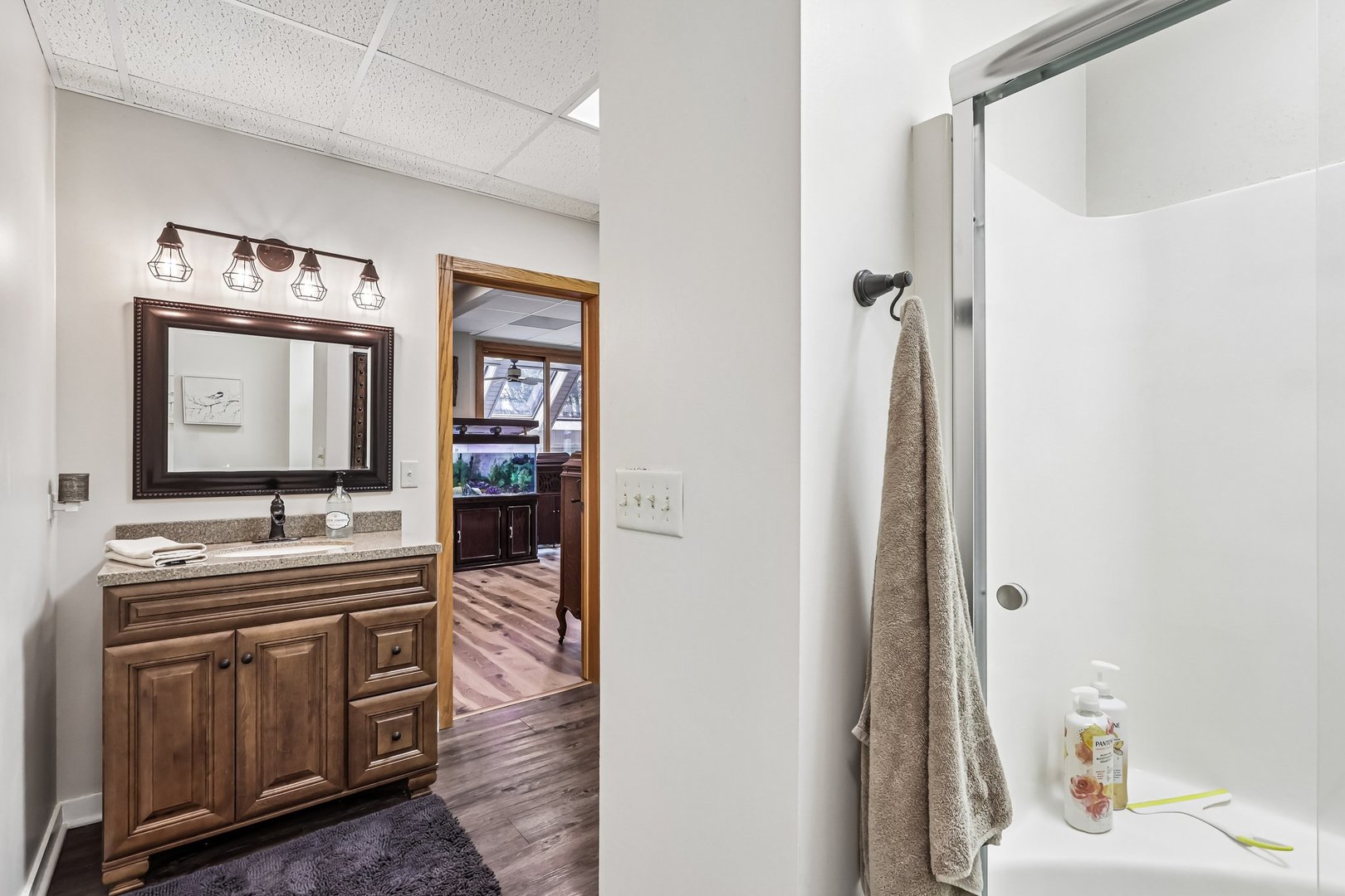 211 Ridge Lane Lake In The Hills IL 60156