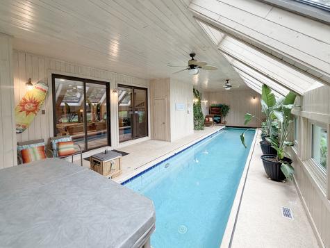 211 Ridge Lane Lake In The Hills IL 60156