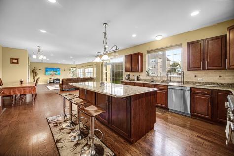 15 North Empress Drive Hawthorn Woods IL 60047