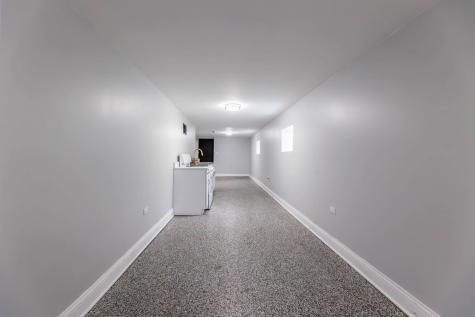 2048 West 70th Place Chicago IL 60636