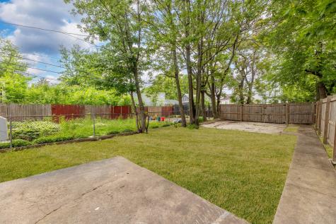 2048 West 70th Place Chicago IL 60636