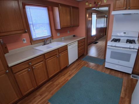 619 Dewey Avenue Kewanee IL 61443