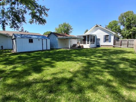 619 Dewey Avenue Kewanee IL 61443