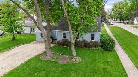 305 South Maple Street Waterman IL 60556