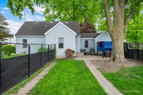 305 South Maple Street Waterman IL 60556