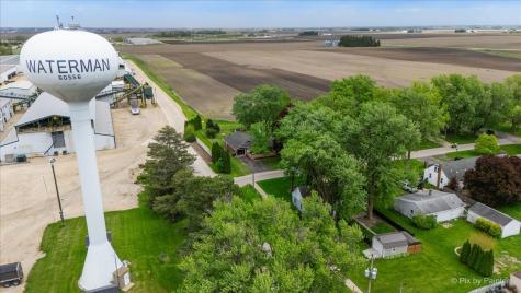 305 South Maple Street Waterman IL 60556