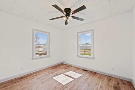 619 East 11th Street Gibson City IL 60936