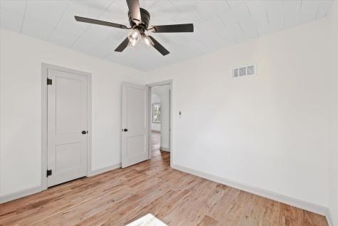 619 East 11th Street Gibson City IL 60936