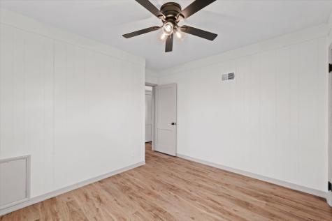 619 East 11th Street Gibson City IL 60936