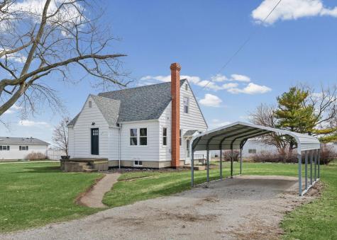 619 East 11th Street Gibson City IL 60936