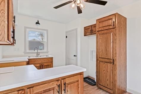 619 East 11th Street Gibson City IL 60936