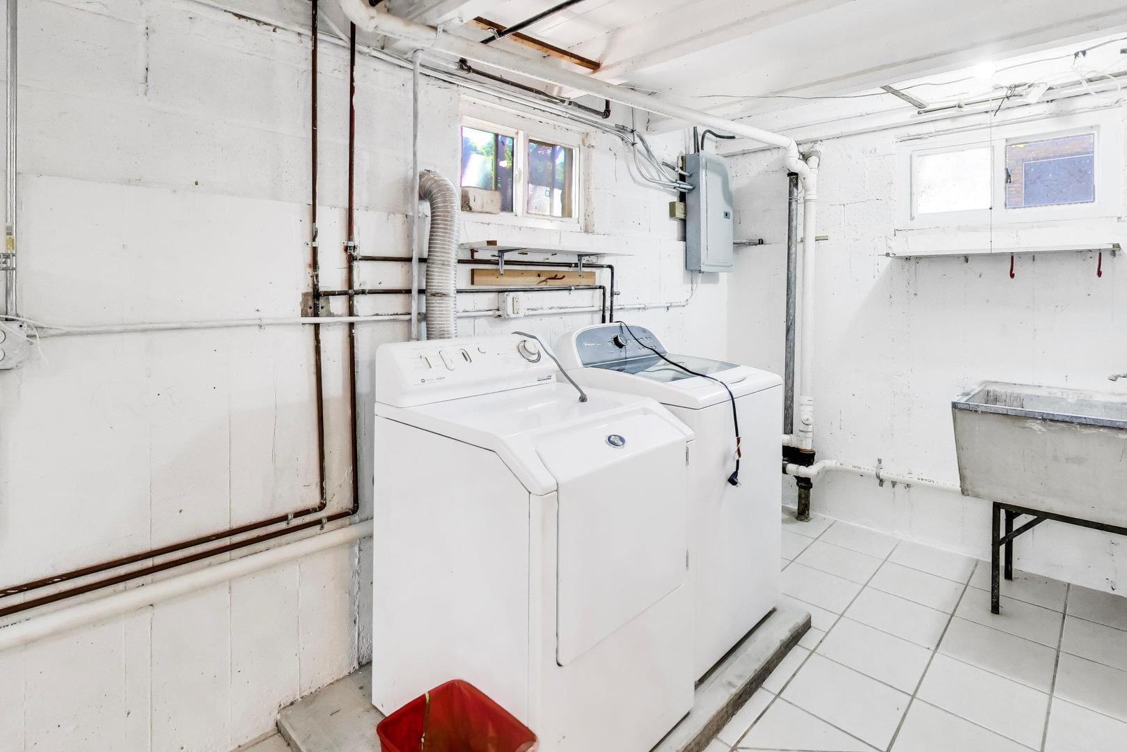 5100 North Mobile Avenue Chicago IL 60630