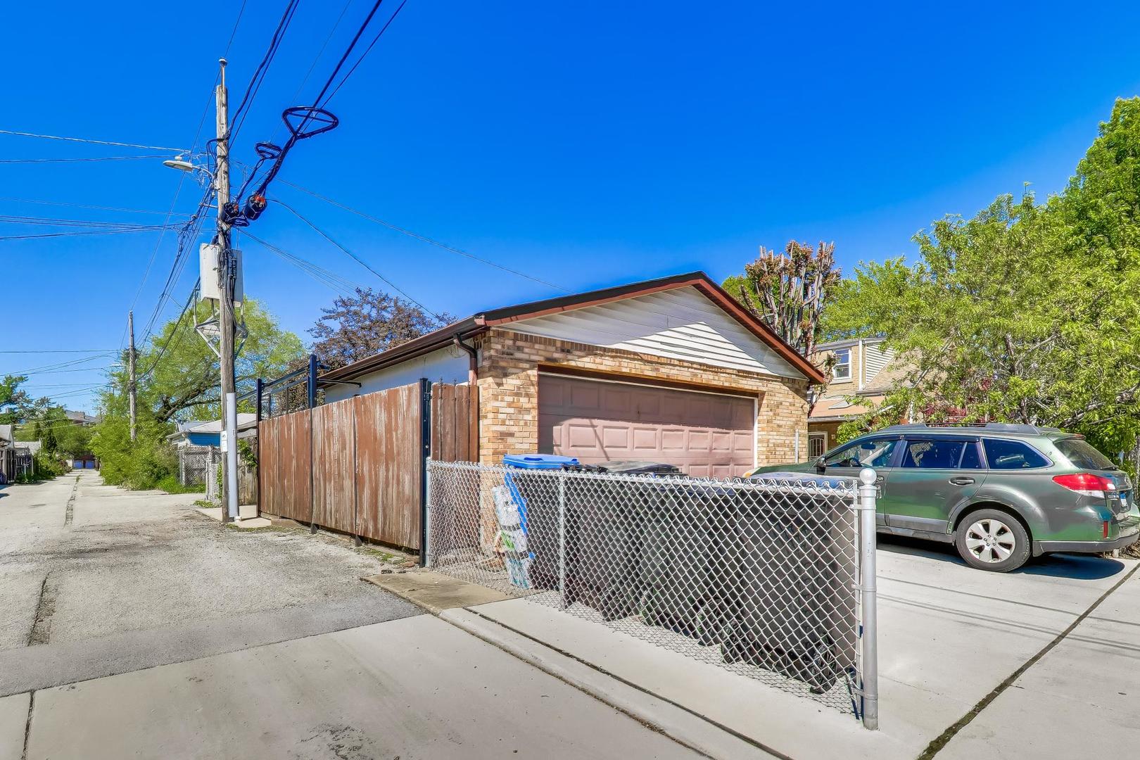 5100 North Mobile Avenue Chicago IL 60630