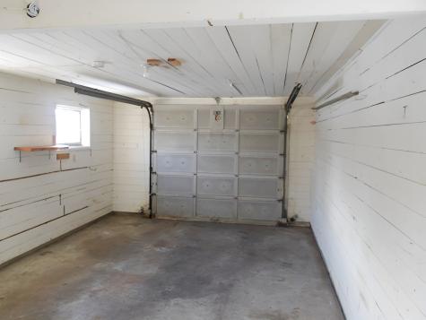 108 North Locust Street Maroa IL 61756