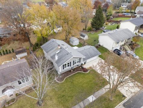 309 Plymouth Lane NW Bloomingdale IL 60108