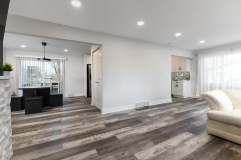 730 Skyline Drive Barrington IL 60010