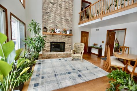 3321 North Bayview Lane Mchenry IL 60051