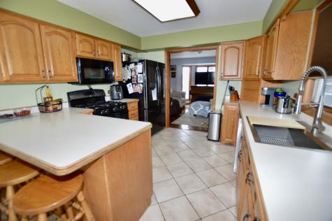 3321 North Bayview Lane Mchenry IL 60051