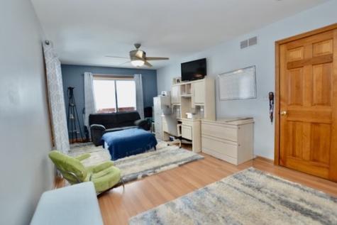 3321 North Bayview Lane Mchenry IL 60051