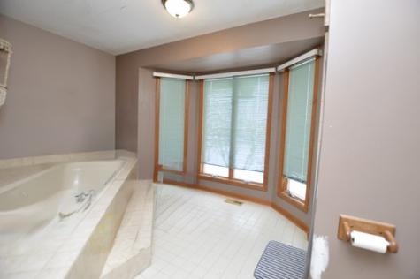 3321 North Bayview Lane Mchenry IL 60051