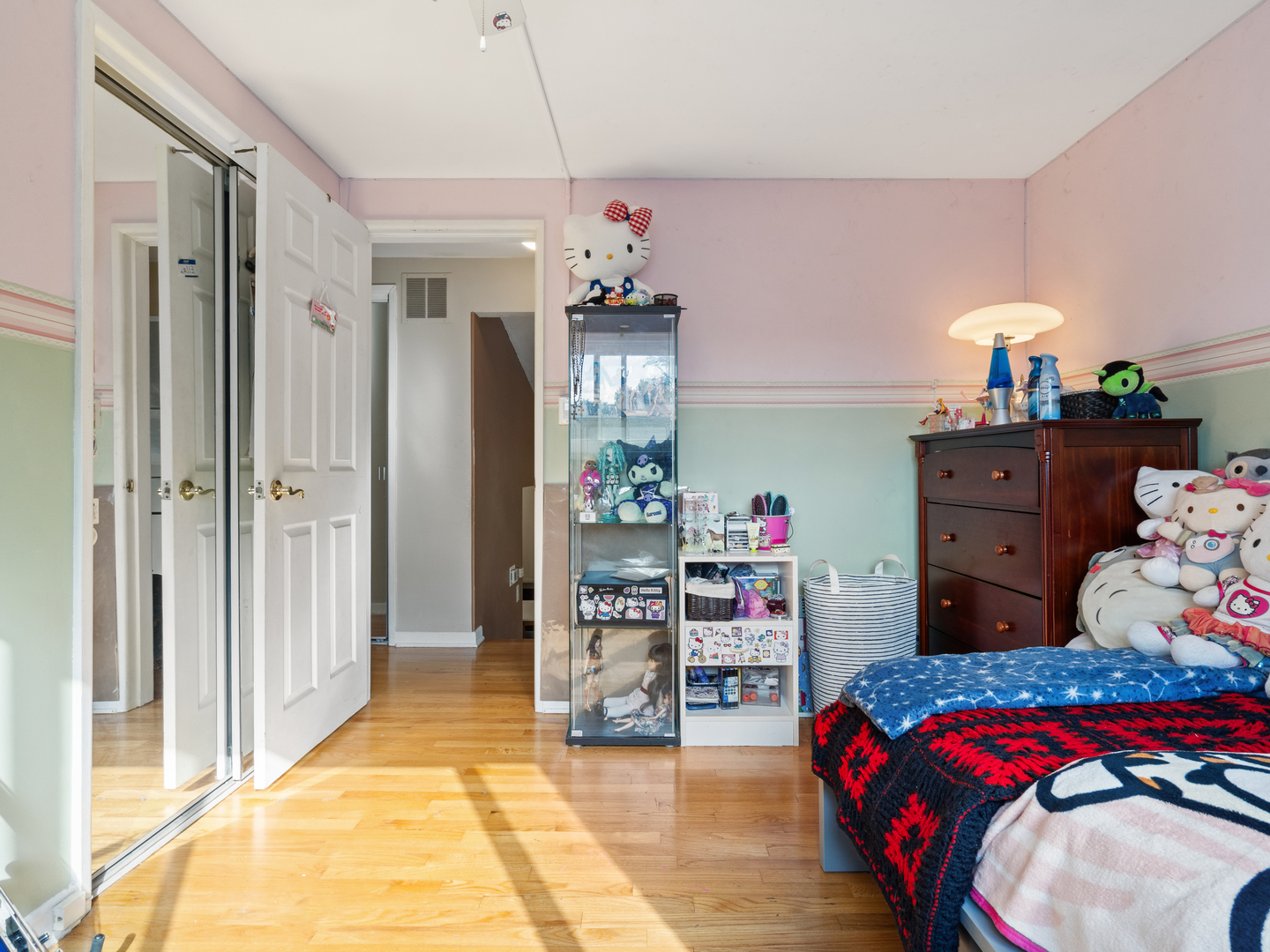 82 South Lodge Lane Lombard IL 60148