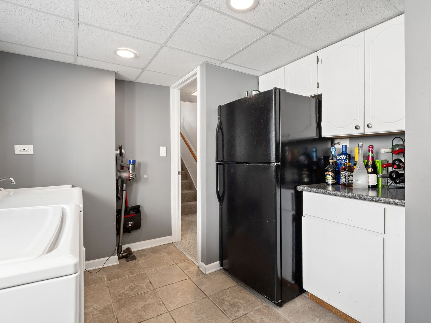 82 South Lodge Lane Lombard IL 60148