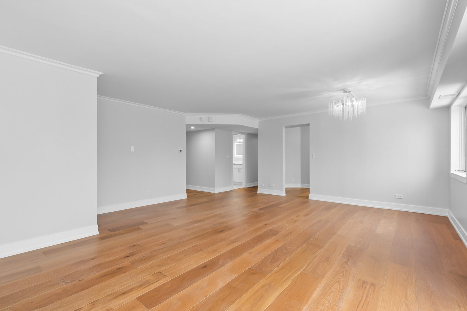 2086 Saint Johns Avenue Highland Park IL 60035