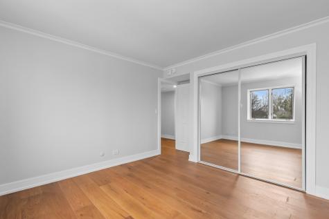 2086 Saint Johns Avenue Highland Park IL 60035